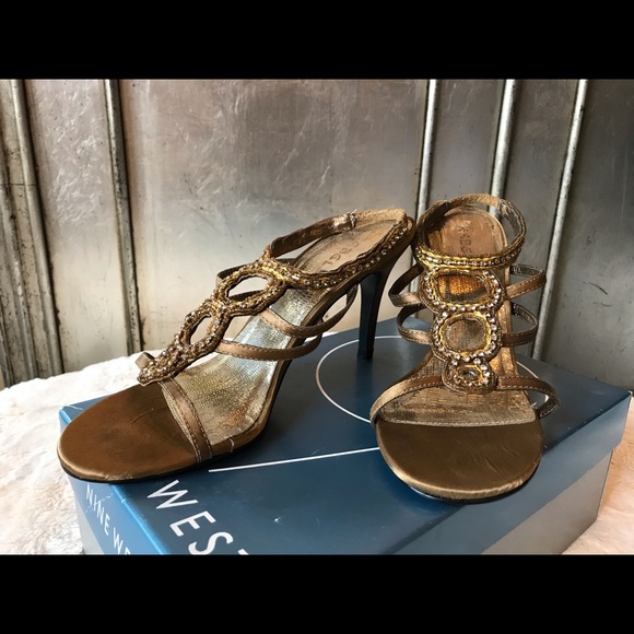 BCB girl - Picture 2 of 3